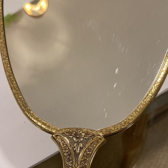 None Accessories Antique Looking Hand Held Gold Mirror And Brush